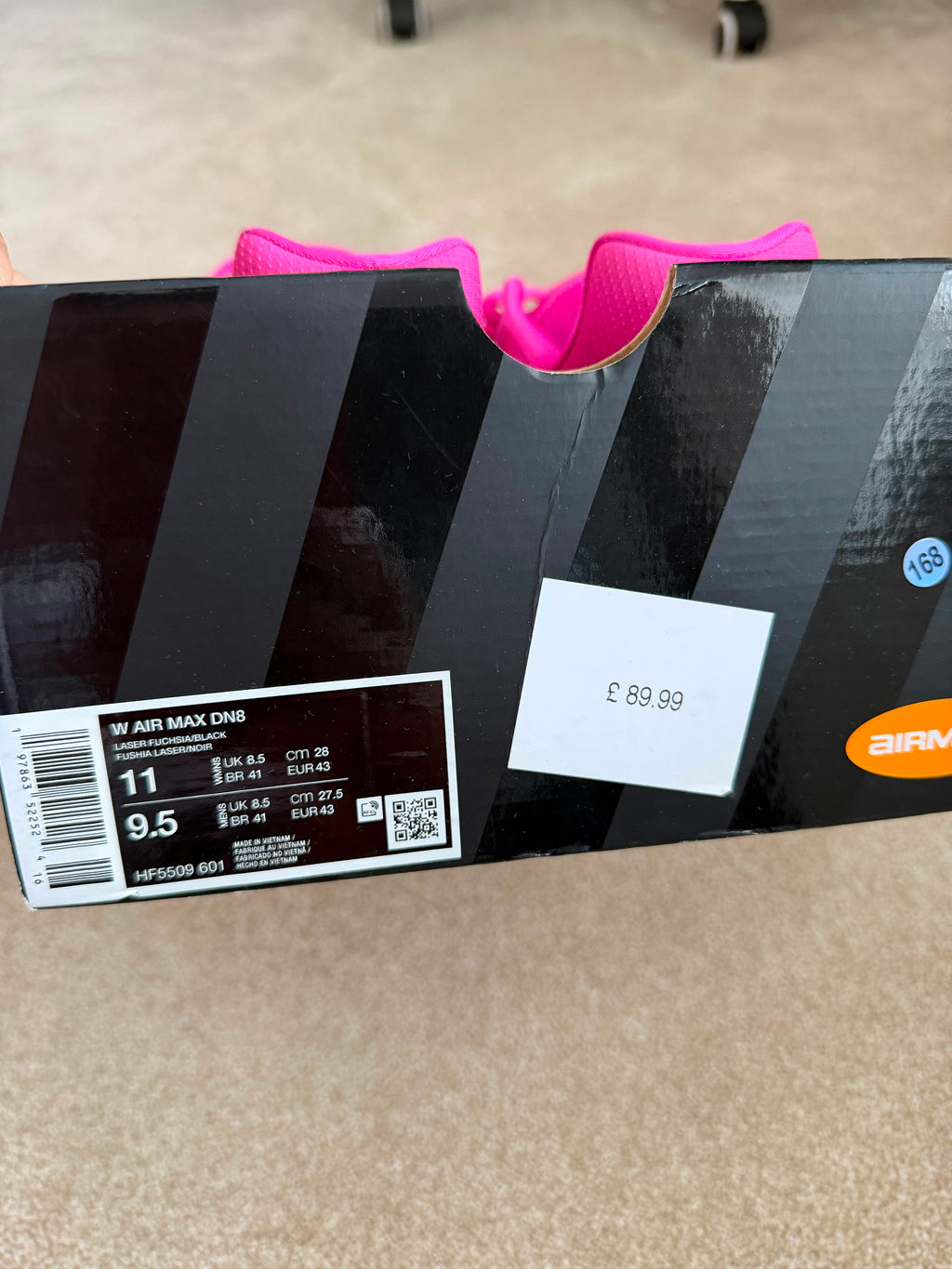 Nike Air DN8 PINK AND BLACK Size UK 8.5