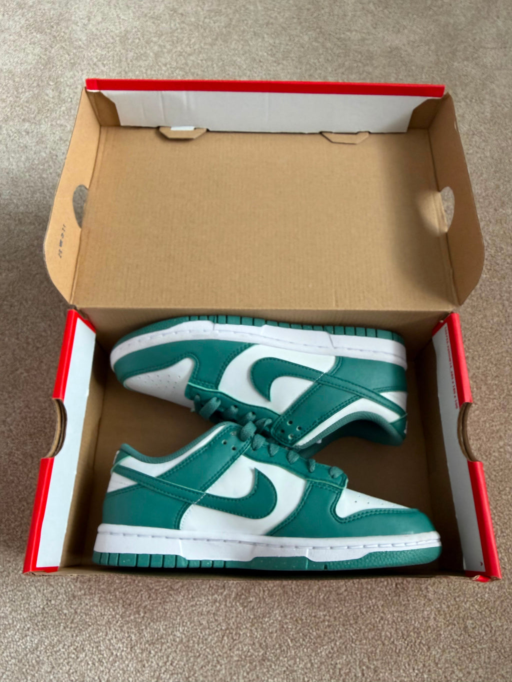 Nike Dunk Low Next Nature Women's Green/White Lace-Up Trainers UK 3 EU 36