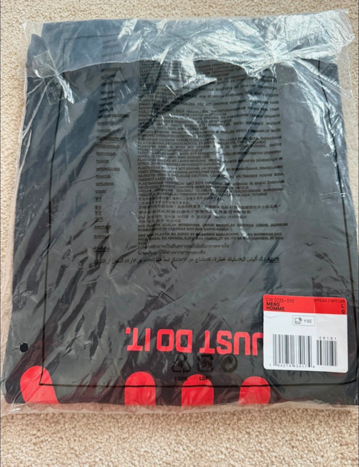 Nike Air Men’s Black Crew Neck Short Sleeve Graphic Logo T-Shirt Size L