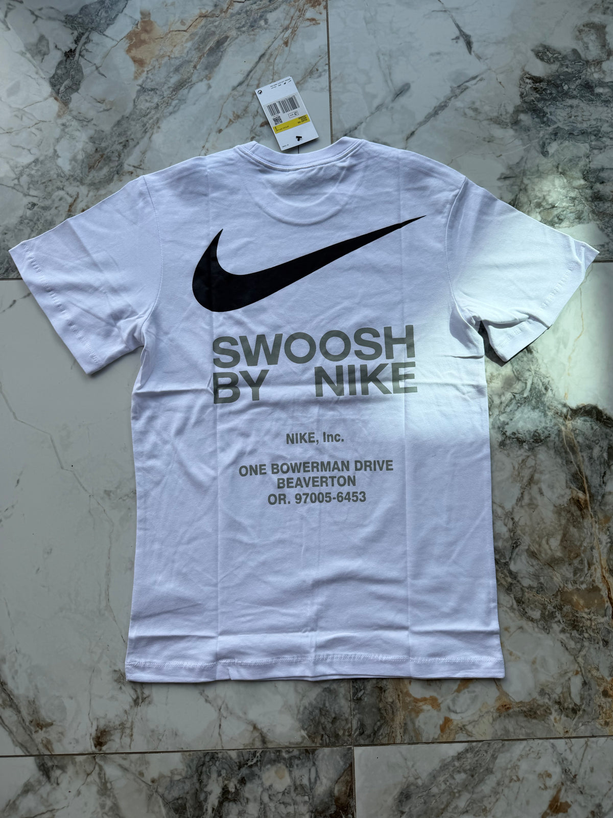 Nike Men’s White Logo Graphic Print Crew Neck Short Sleeve T-Shirt S IB4682