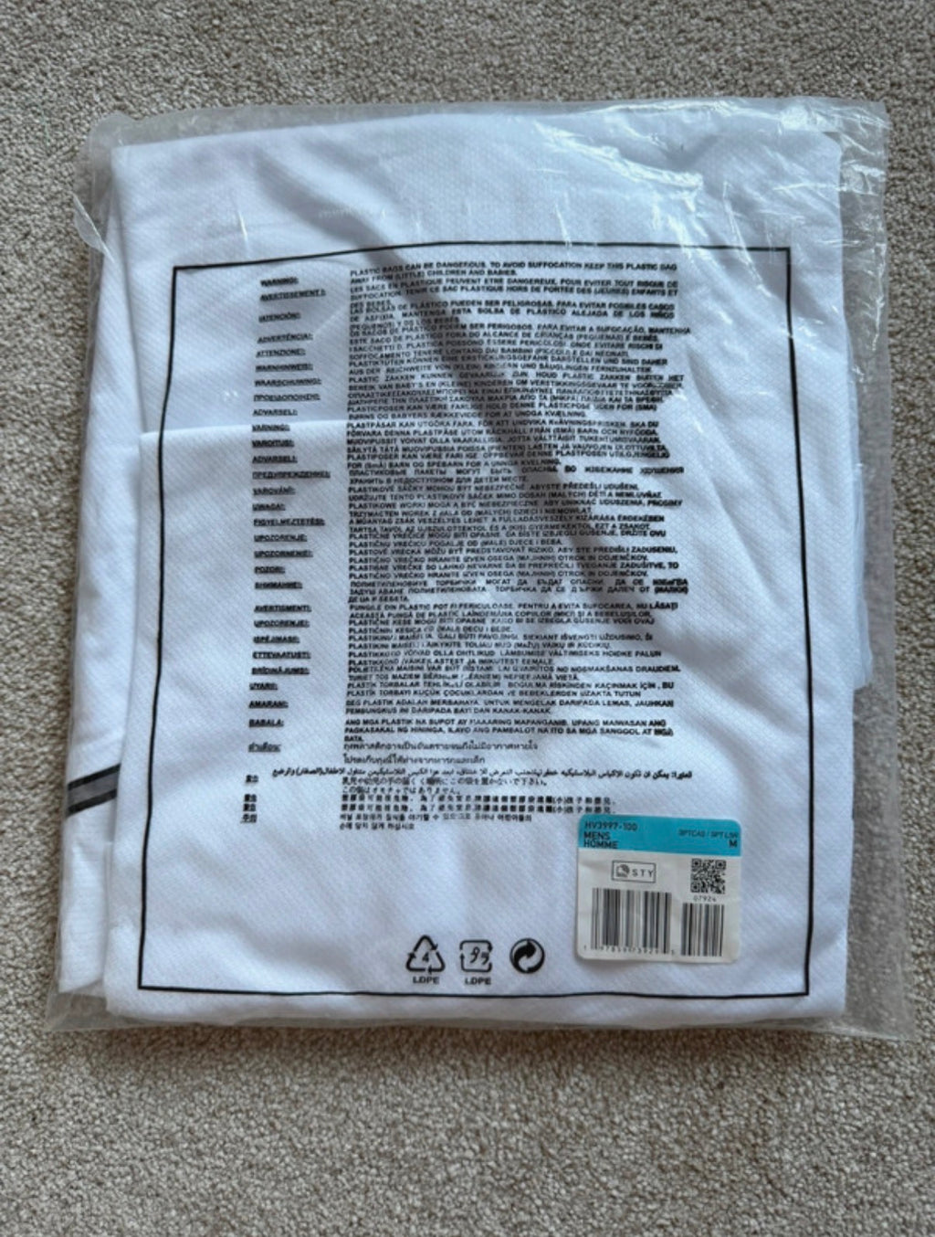 Nike Dri-FIT  Miler Men's White Graphic T-Shirt Size M HV3997-100