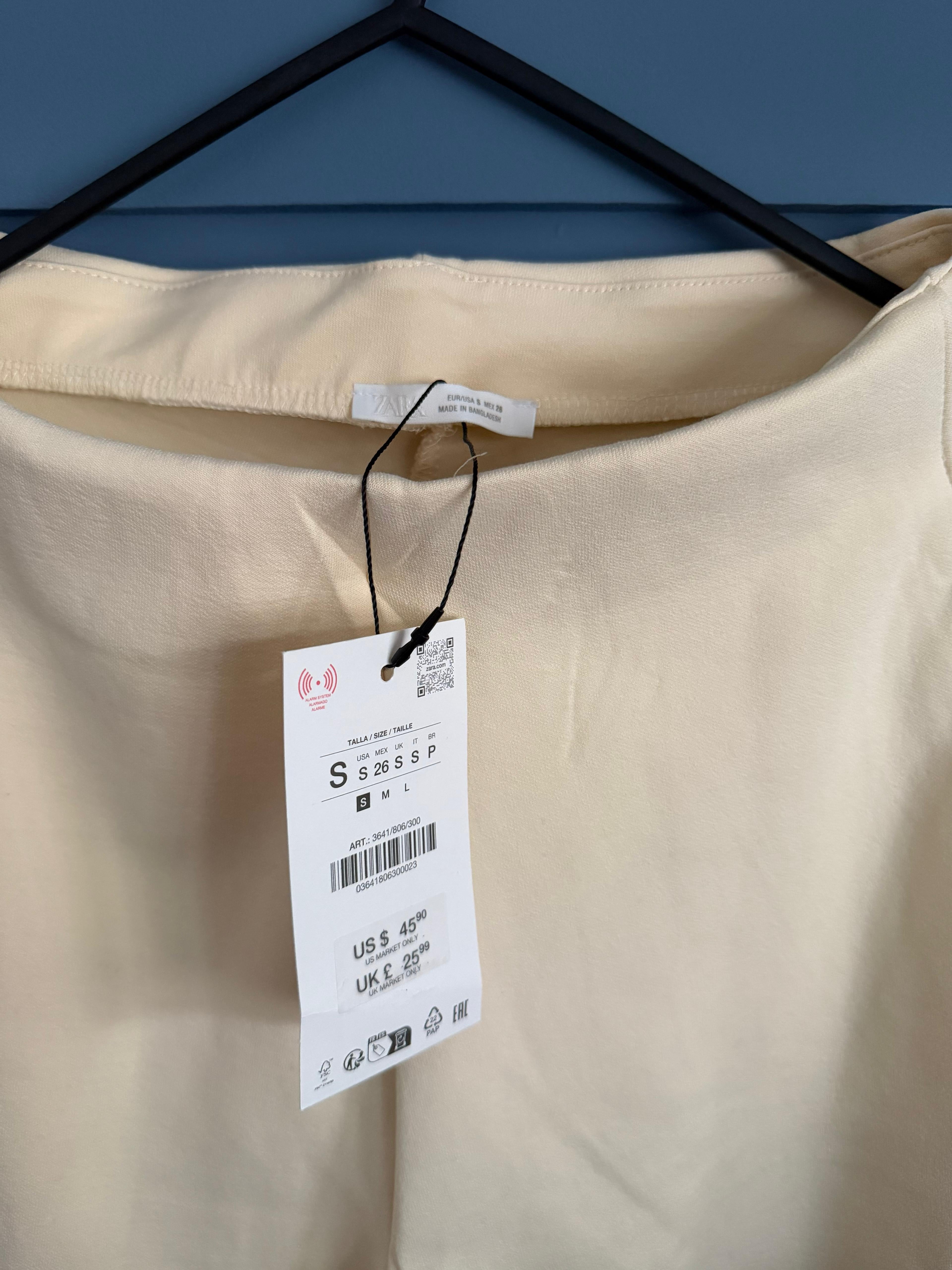 Zara 2 Piece interlock baloon trouser and buttoned waistcoat size S