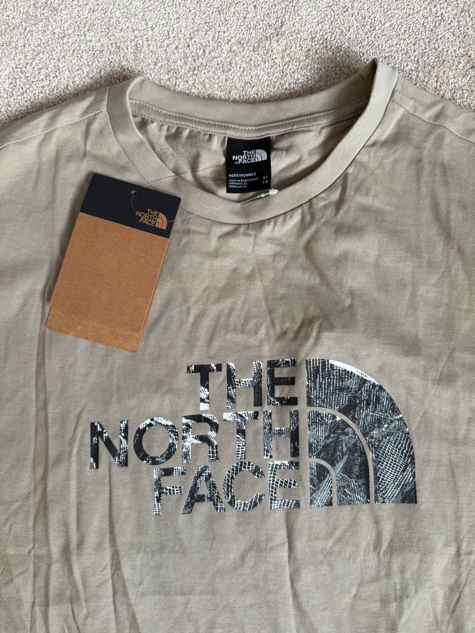 The North face Clay grey Graphic T-Shirt size XL mens