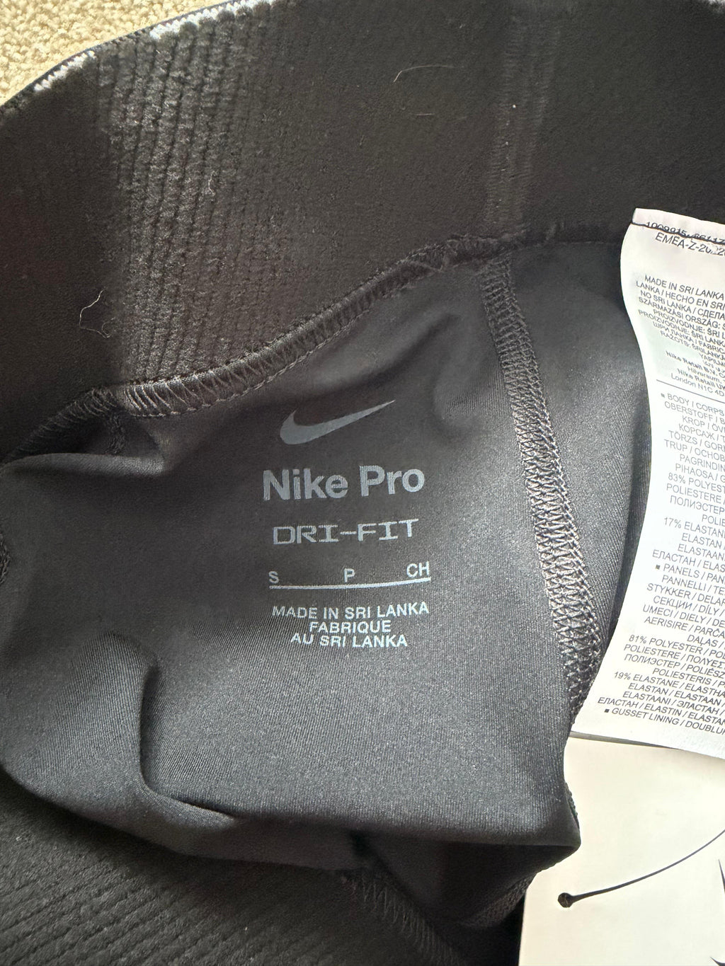 Nike Pro Dri-FIT Women's Crop Top & Full Length Nike Pro Leggings Black Size S