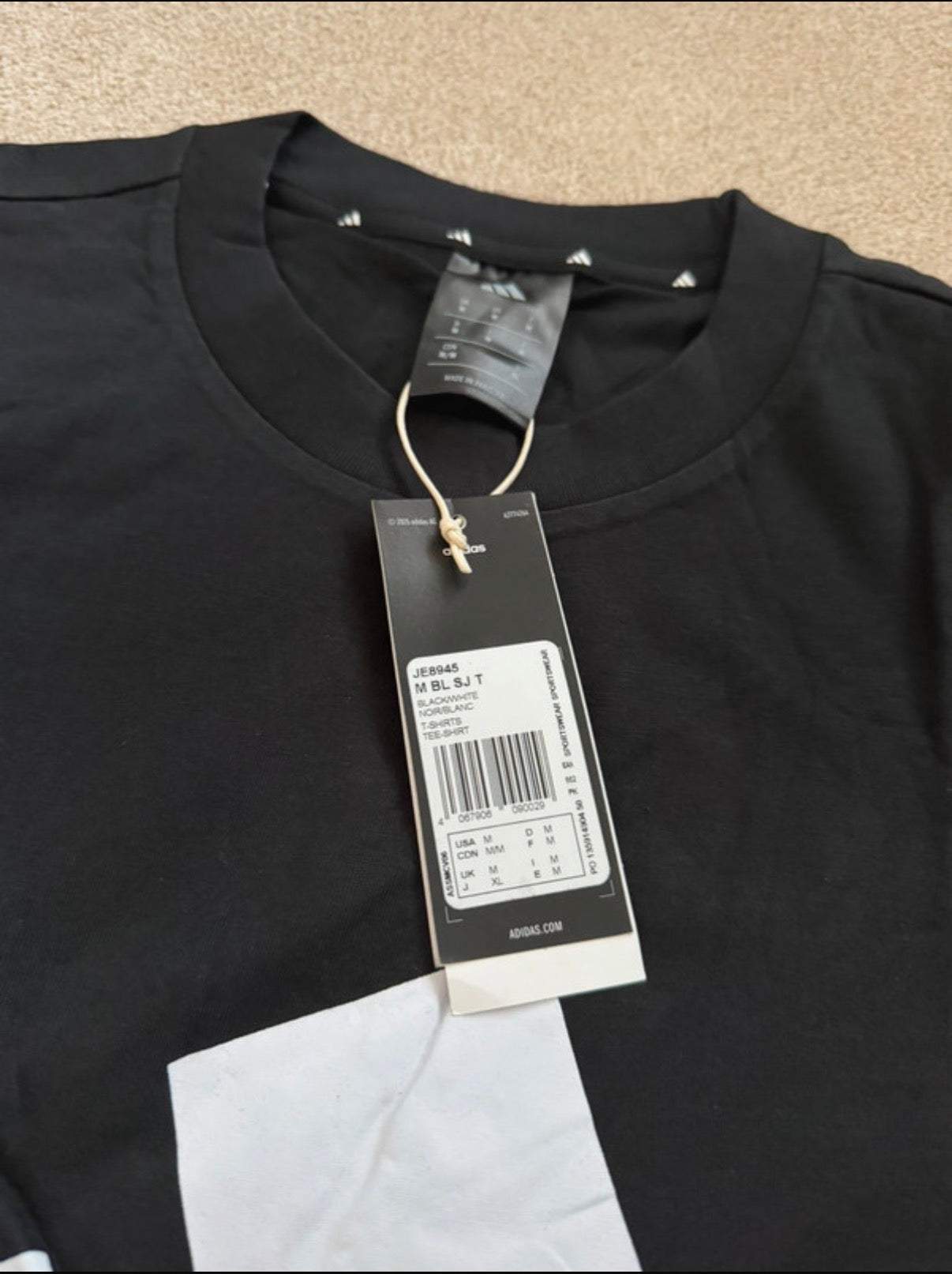 adidas Men’s Black Logo Graphic Print Crew Neck Short Sleeve T-Shirt M