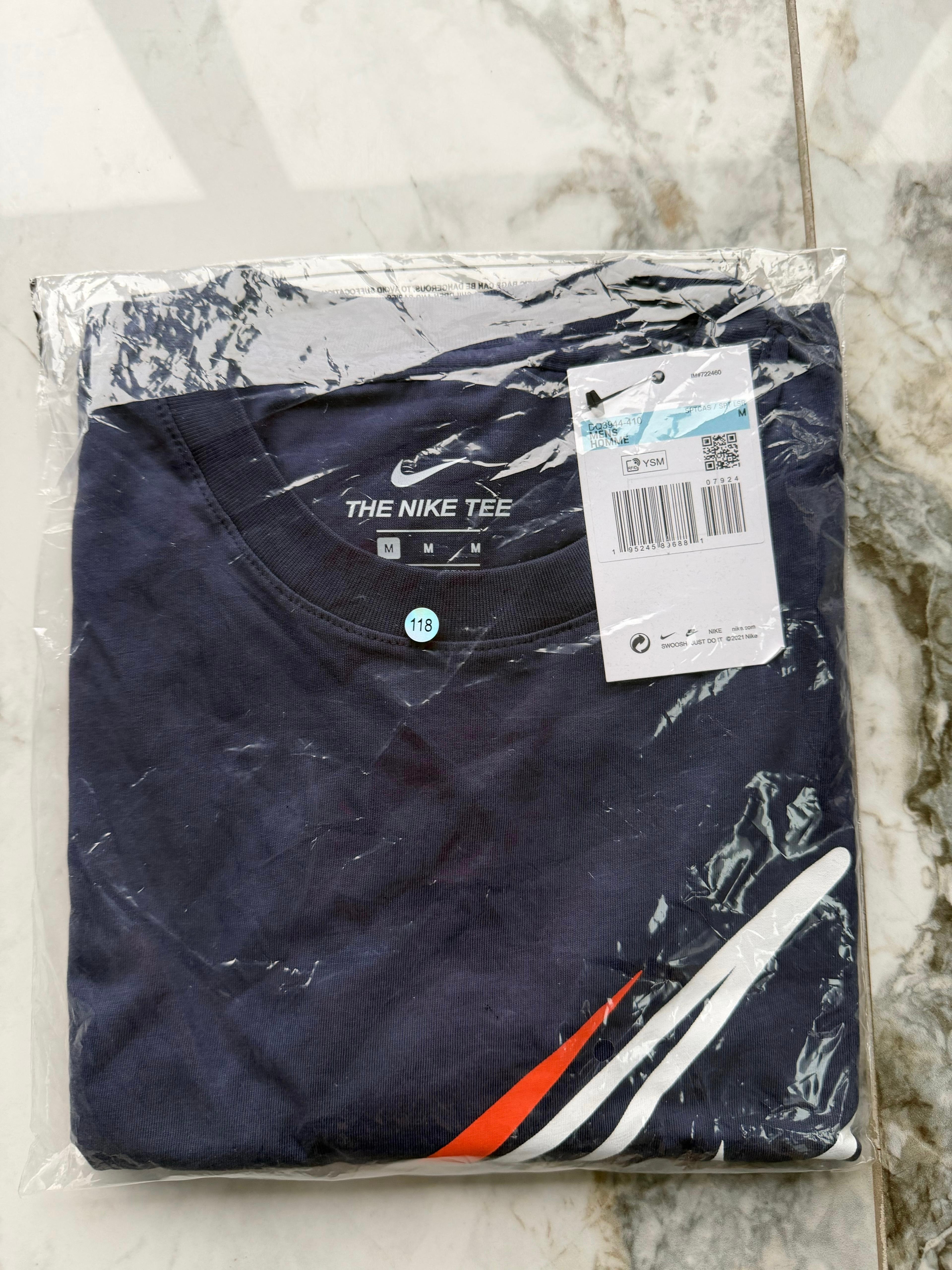 Nike Men’s Navy Logo Graphic Print Crew Neck Short Sleeve T-Shirt MEDIUM