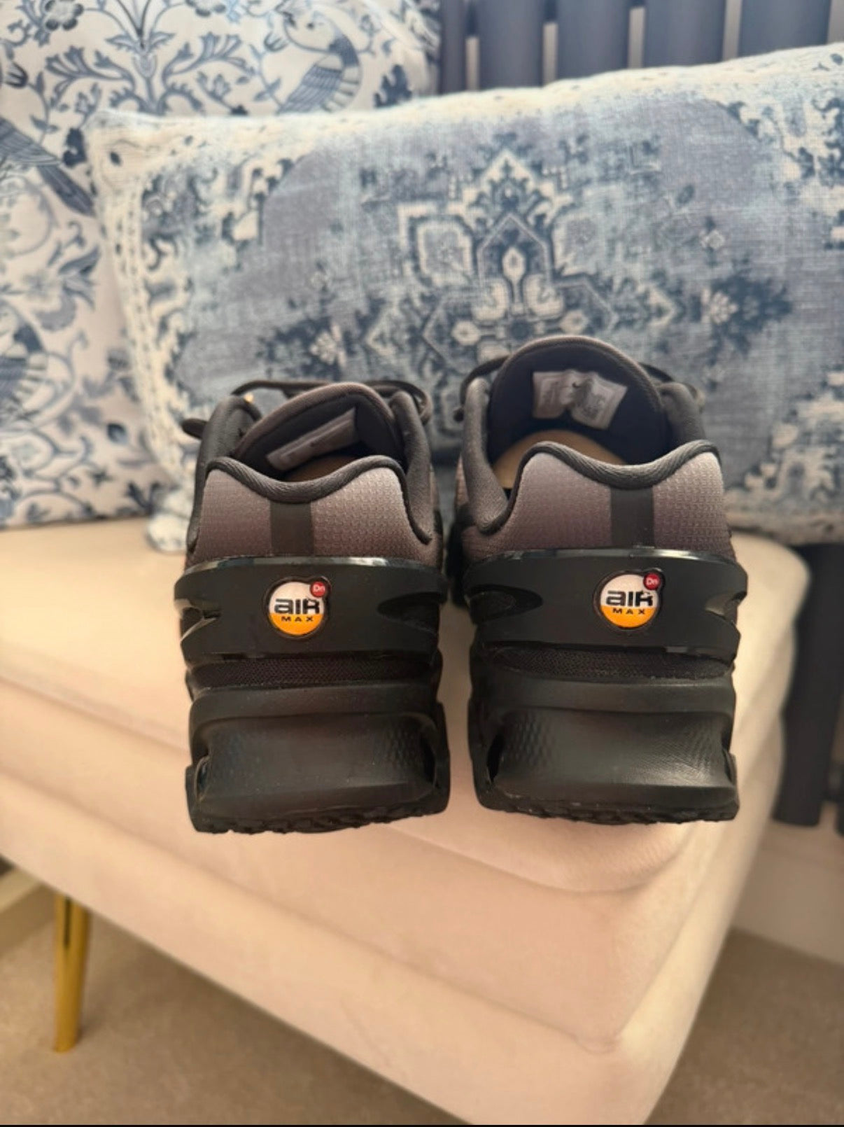 Nike Air Max DN8 (GS) Kids Trainers UK 6 EU 40 Grey Black Orange HF7310 022