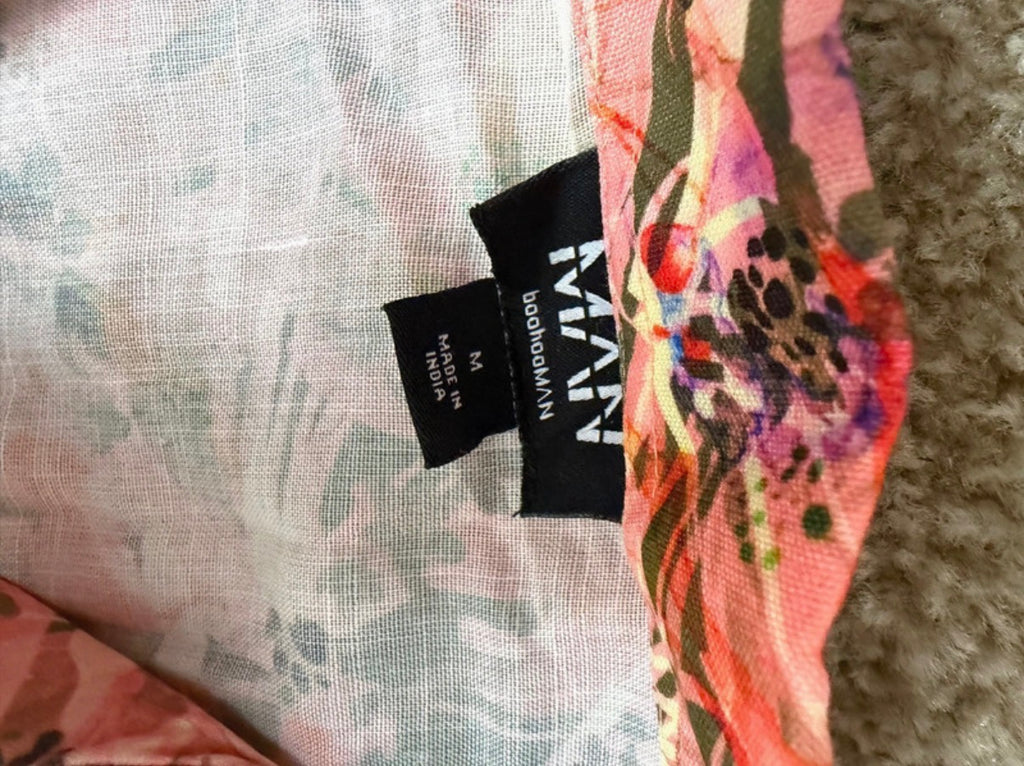 boohooMAN Men's M Regular Fit Floral Hawaiian Button-Up Shirt & Shorts