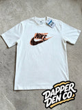 Nike The Nike Tee Men’s White Logo Graphic Crew Neck T-Shirt M