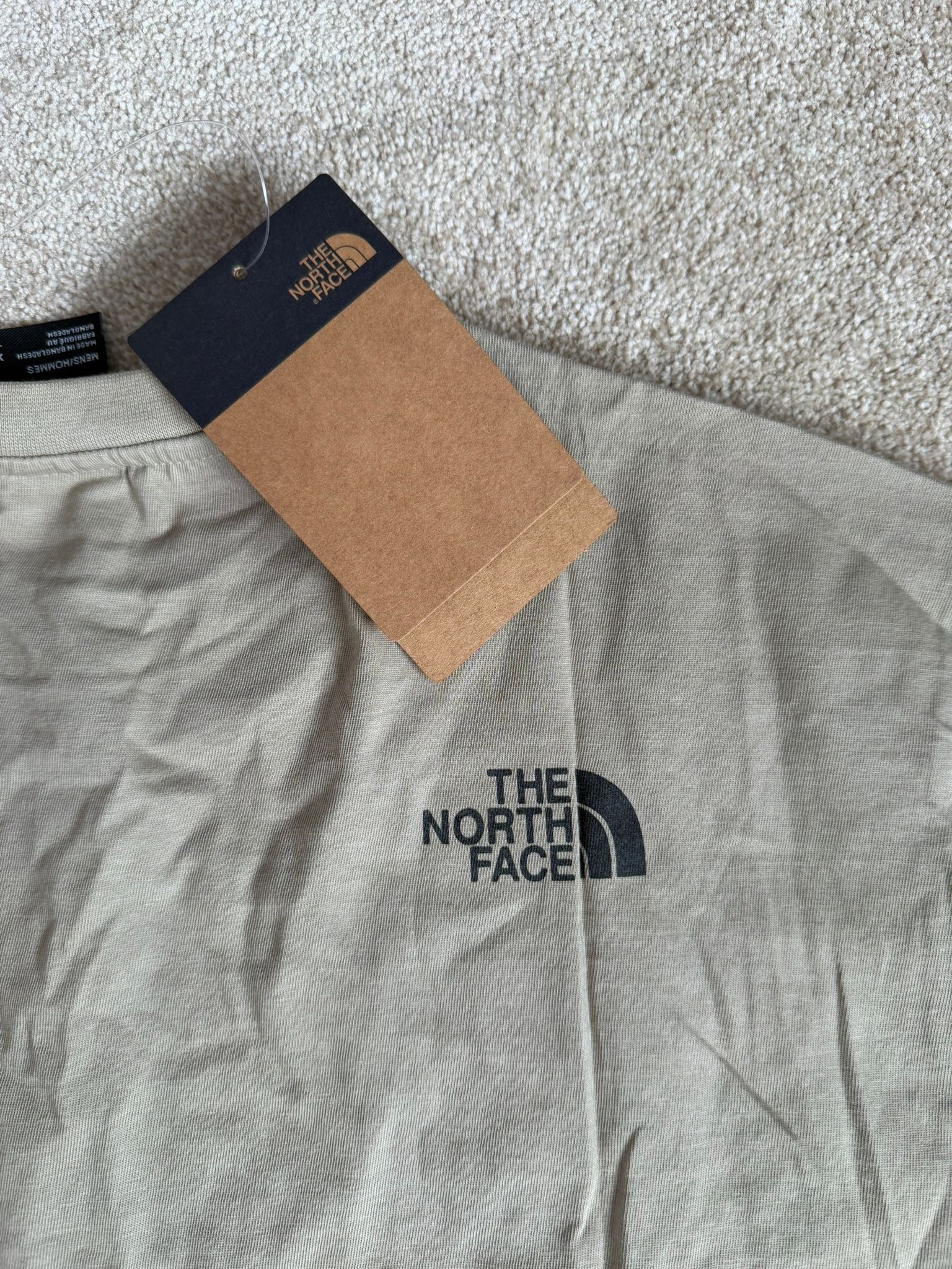 The North face Clay grey Graphic T-Shirt size XL mens