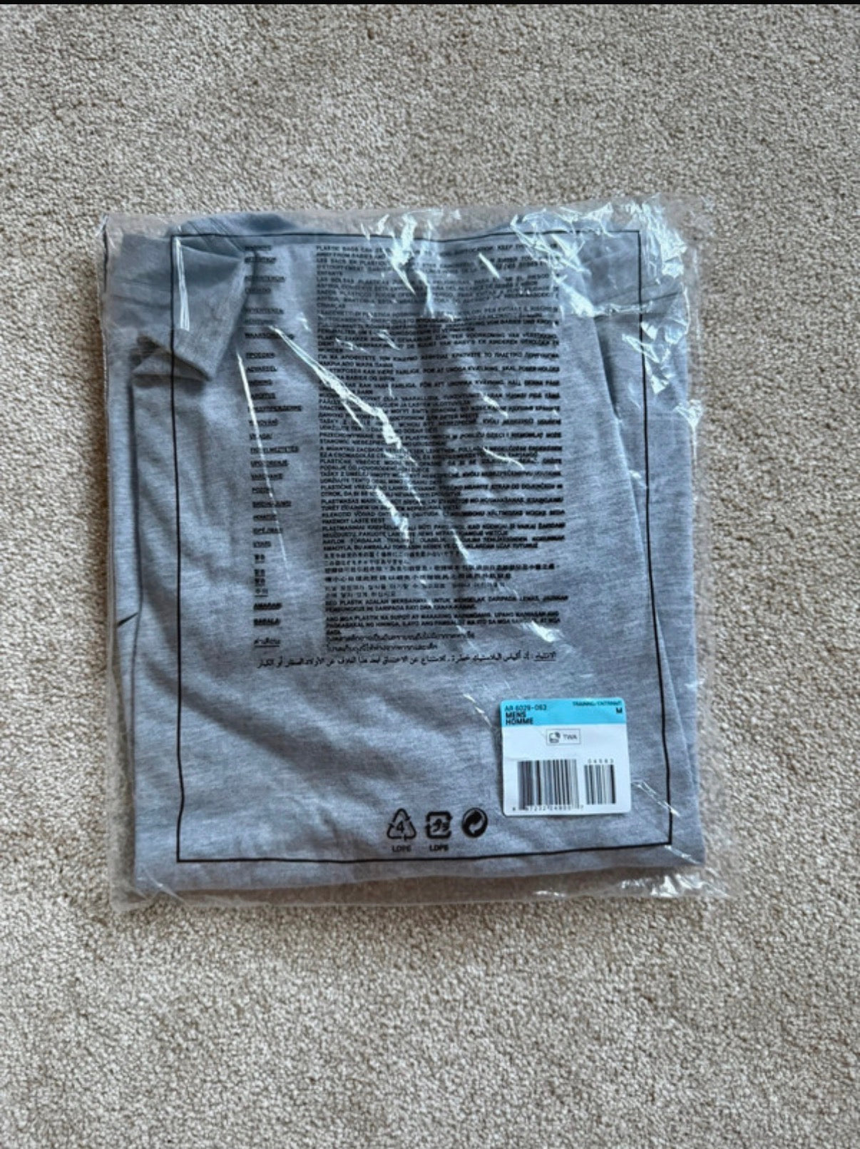 Nike The Nike Tee Dri-FIT Men's Grey T-Shirt Size M AR6029-063