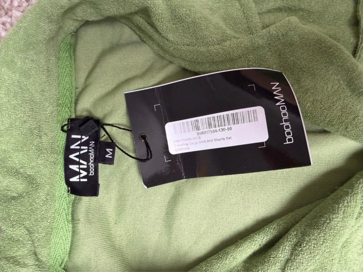 boohooMAN Men's Green Terrycloth Cotton Button-Up Shirt & Shorts Set Size M