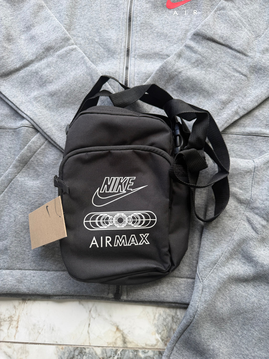 Nike Air Men's Full Zip Hooded Hoodie, Trousers &  Side Bag Tracksuit Set Grey L