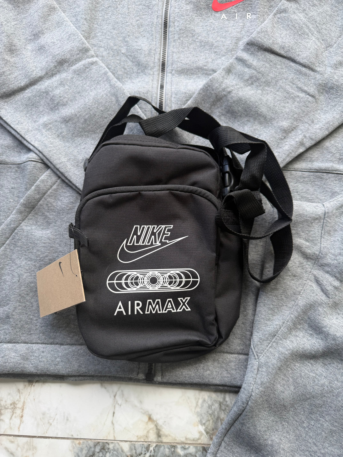 Nike Air Men's Full Zip Hooded Hoodie, Trousers &  Side Bag Tracksuit Set Grey L