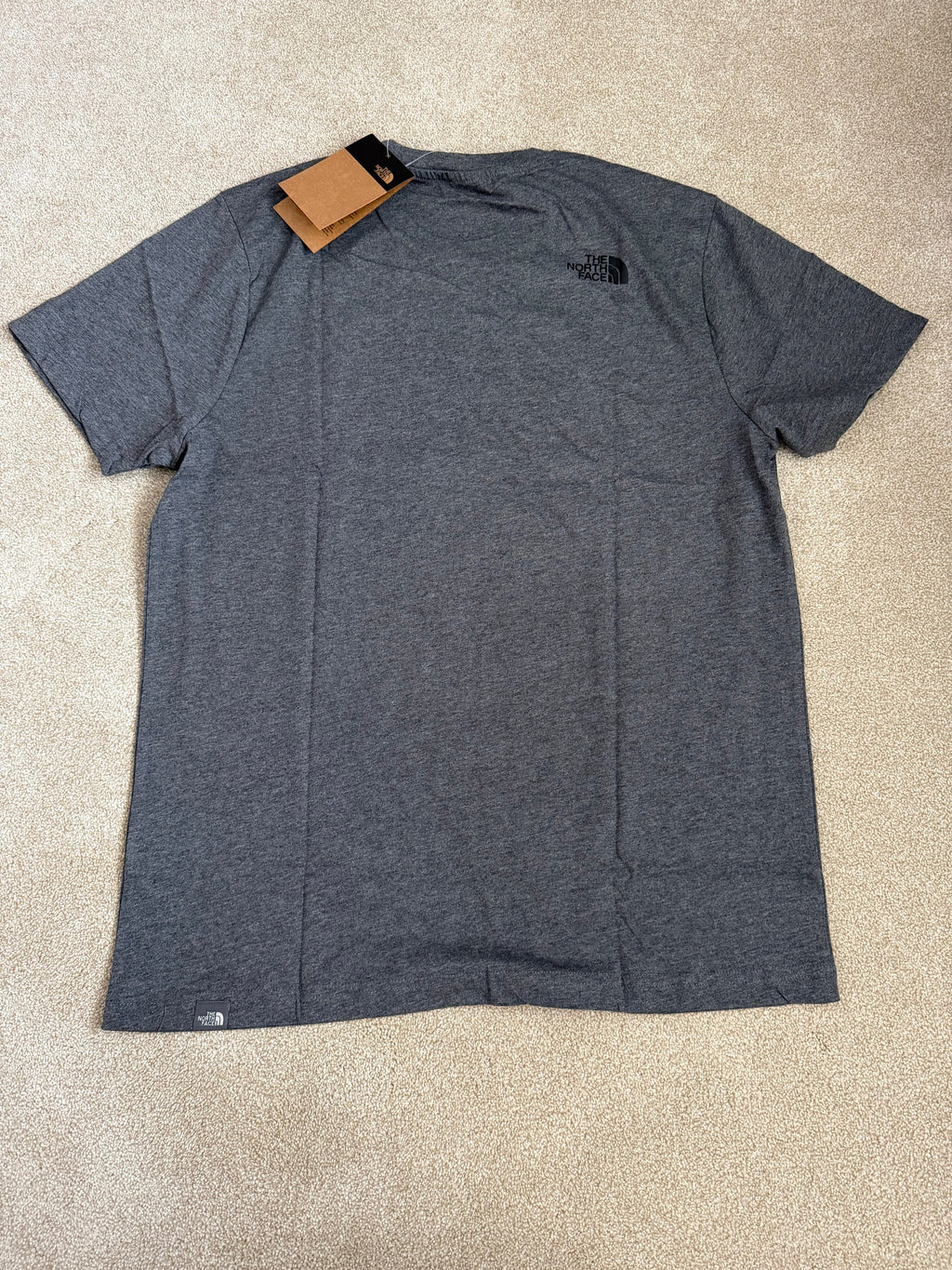 The North Face Simple dome Tshirt mens MEDIUM