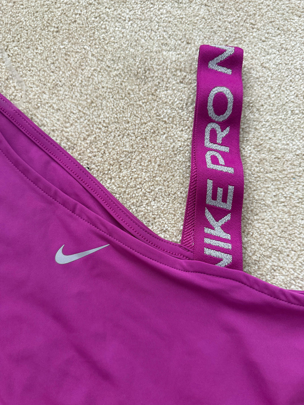 Nike Pro Dri-FIT Womens Black 2pc Crop Long Sleeve Top & Leggings Set XS
