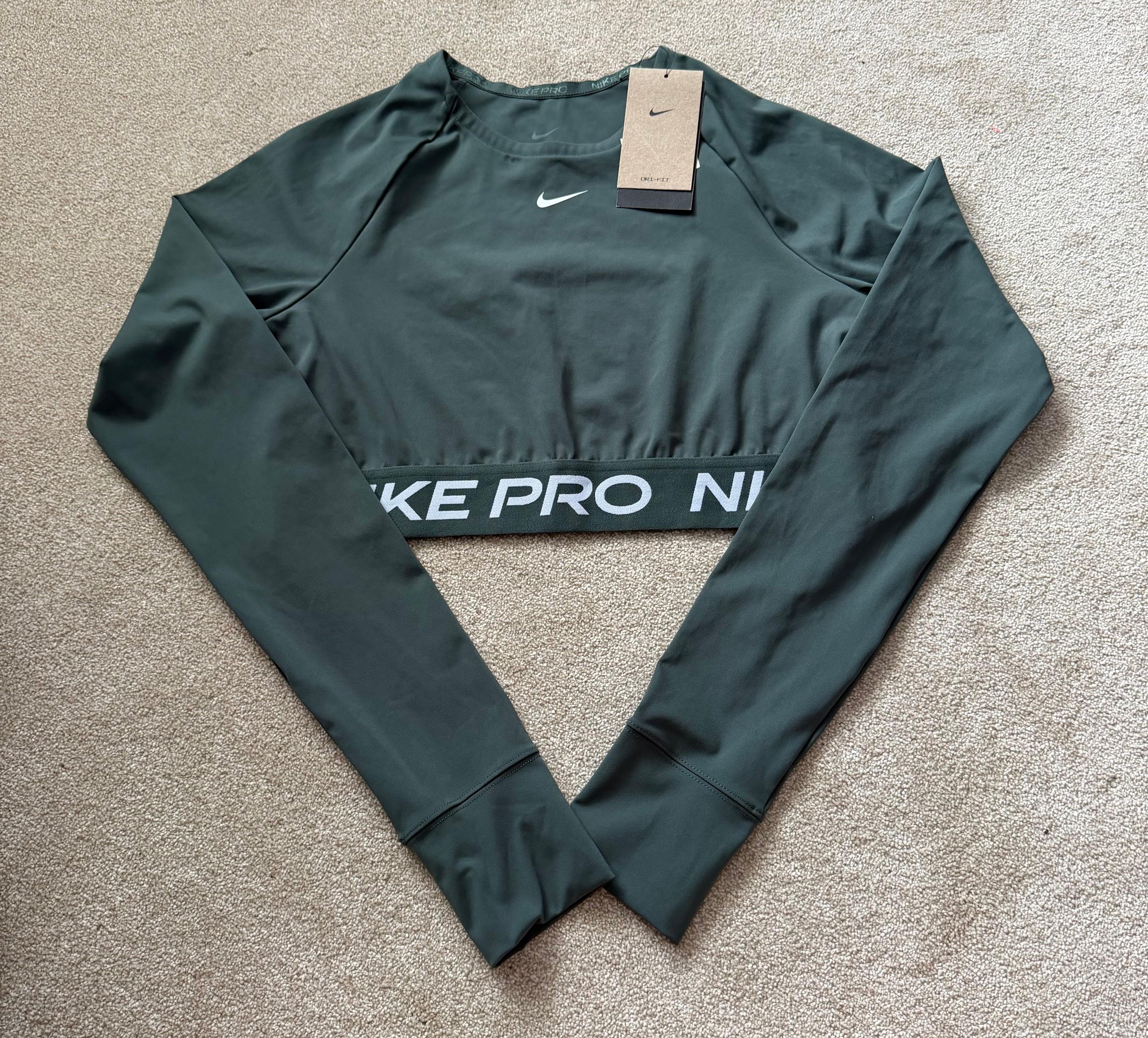 Nike Pro Dri-FIT Women's Cropped Long Sleeve Crew Neck Stretch Top Dark Green L