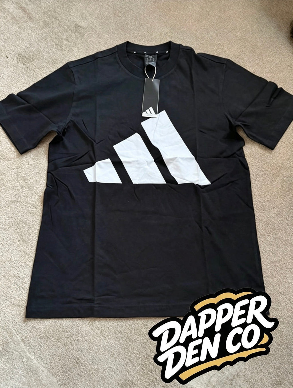 adidas Men’s Black Logo Graphic Print Crew Neck Short Sleeve T-Shirt M