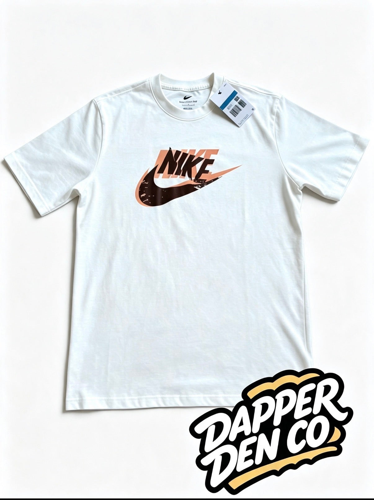 Nike The Nike Tee Men’s White Logo Graphic Crew Neck T-Shirt M