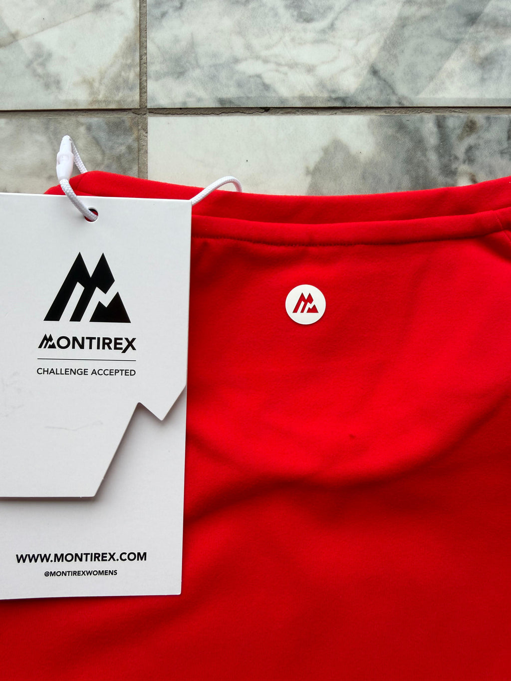 Montirex womens Red Logo Crew Neck Raglan Sleeve Activewear T-Shirt Size M