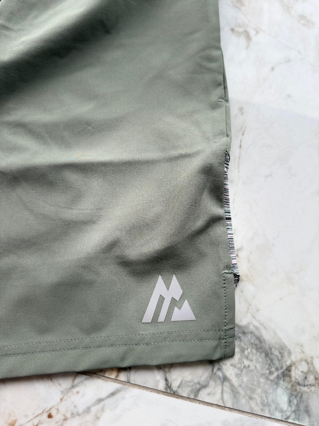 Montirex Men's Green Athletic Shorts S Elastic Waist 5in Leg Gym & Training
