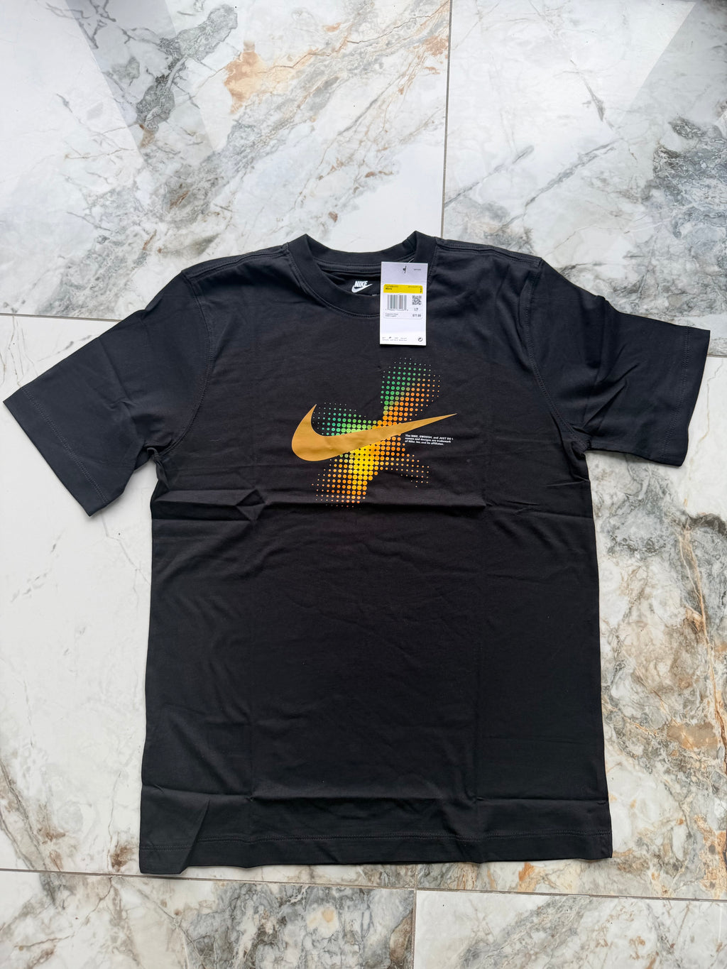 Nike Men’s Black Logo Graphic Print Crew Neck Short Sleeve T-Shirt S FQ7998-010