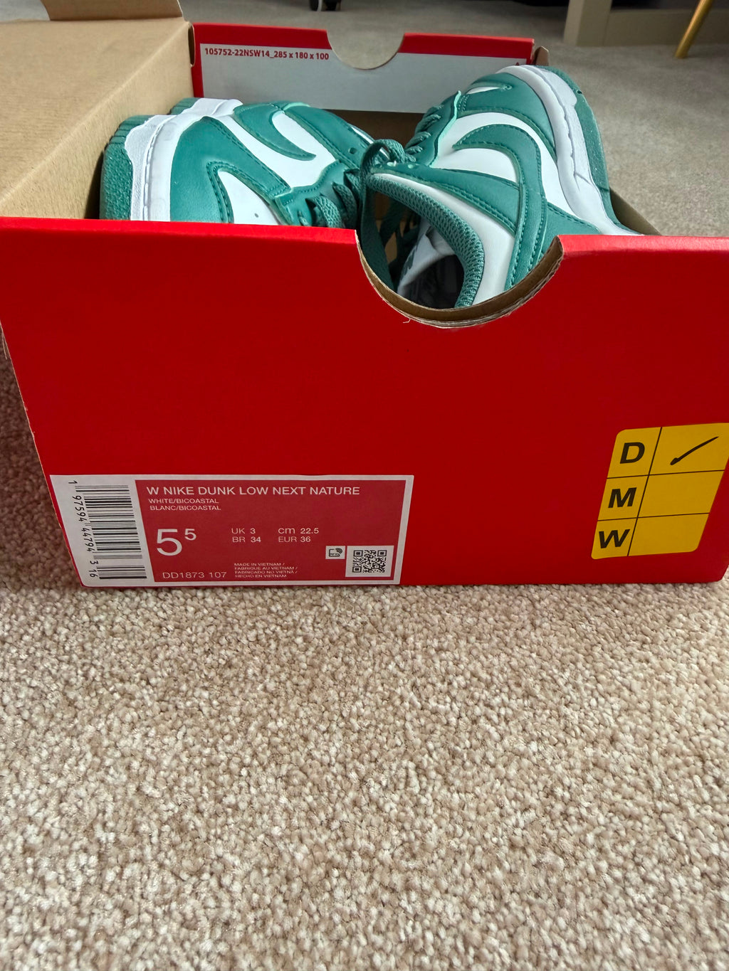 Nike Dunk Low Next Nature Women's Green/White Lace-Up Trainers UK 3 EU 36