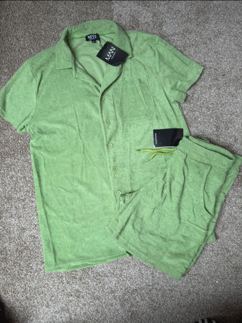 boohooMAN Men's Green Terrycloth Cotton Button-Up Shirt & Shorts Set Size M