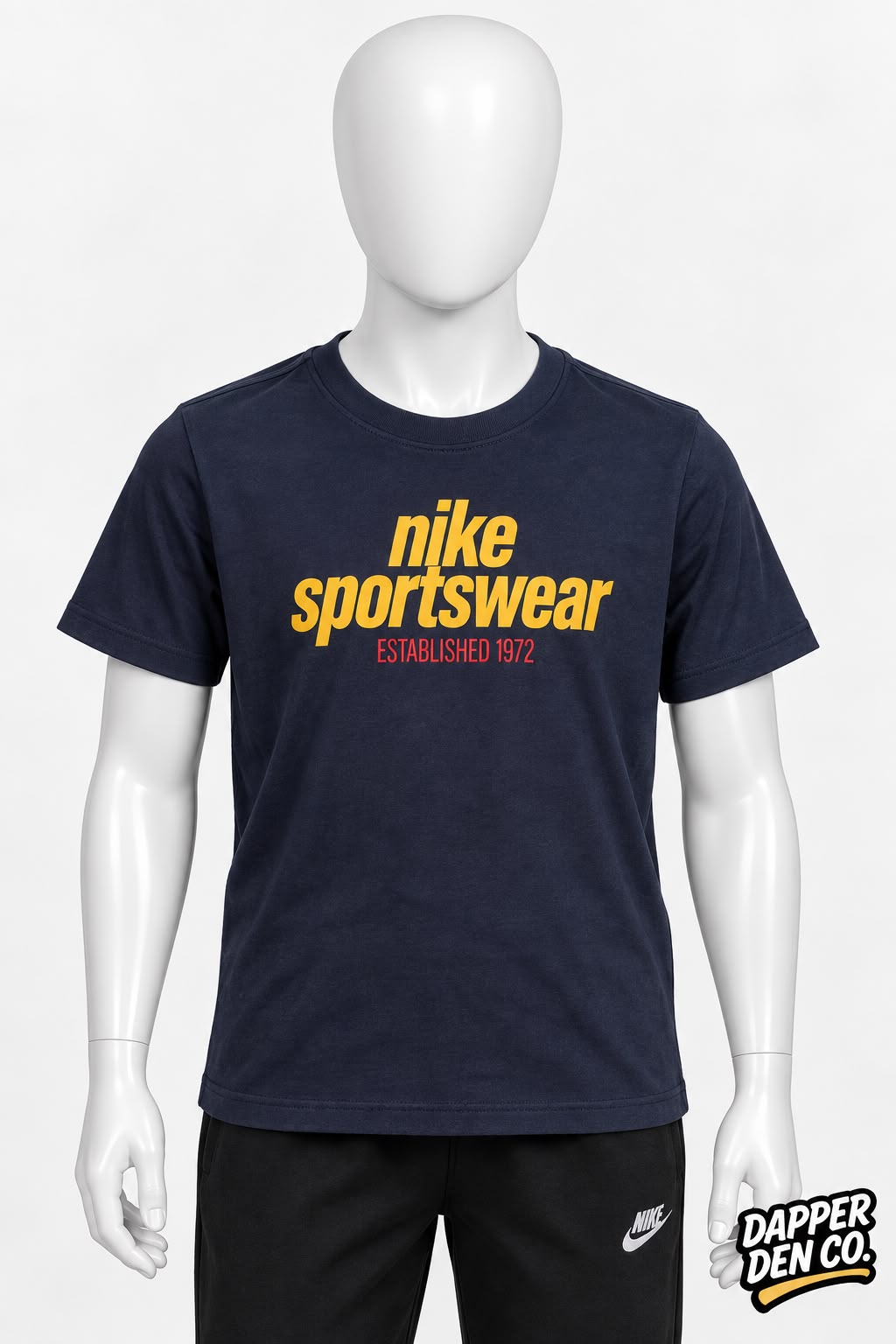 Nike Sportswear Unisex Kids Navy Logo Graphic T-Shirt Size L Cotton Crew